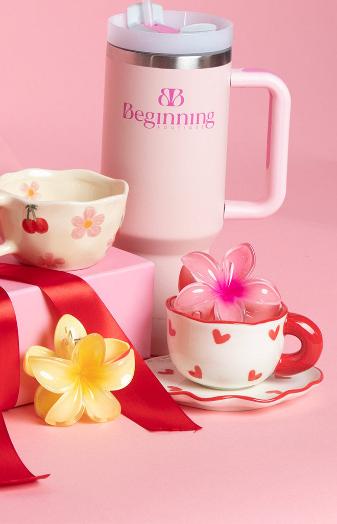 Adore Red Heart Mug Set – Beginning Boutique US | Schmuck-Sets