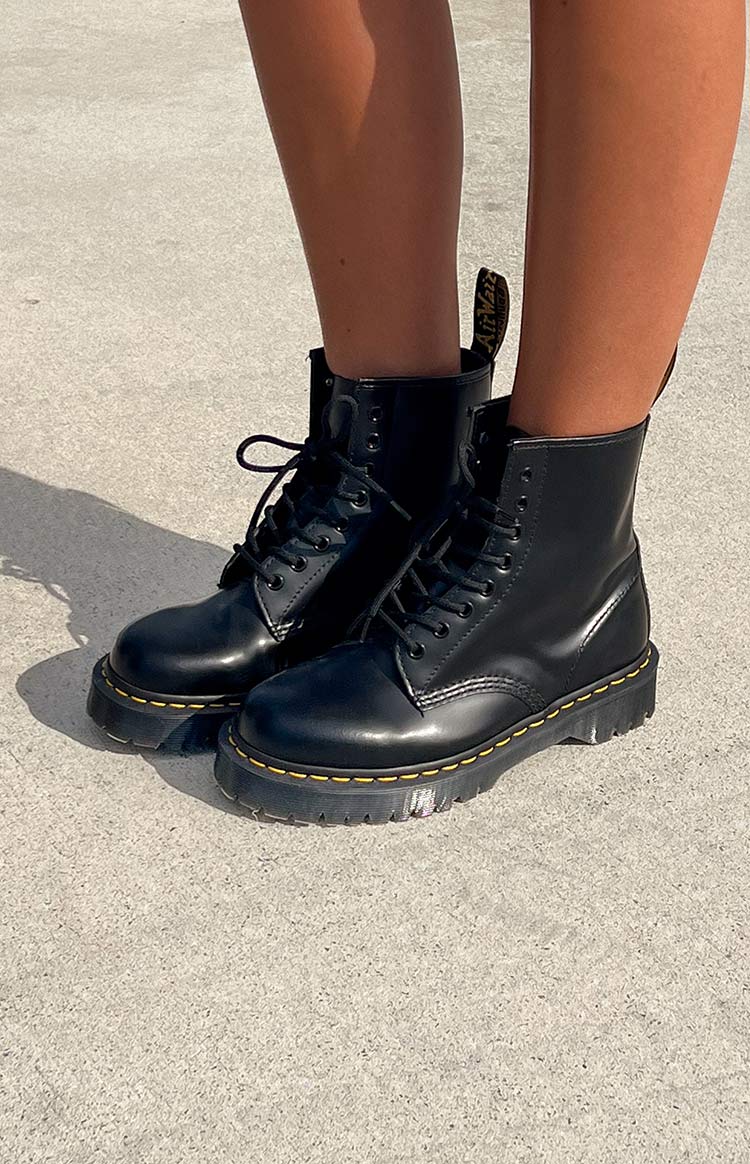 Martens 1460 Size Up Or Down In Dr Martens 1460 Smooth Leather