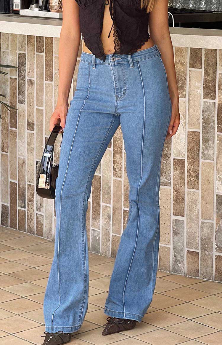 Elowen Mid Wash Flared Denim Jeans - US 10