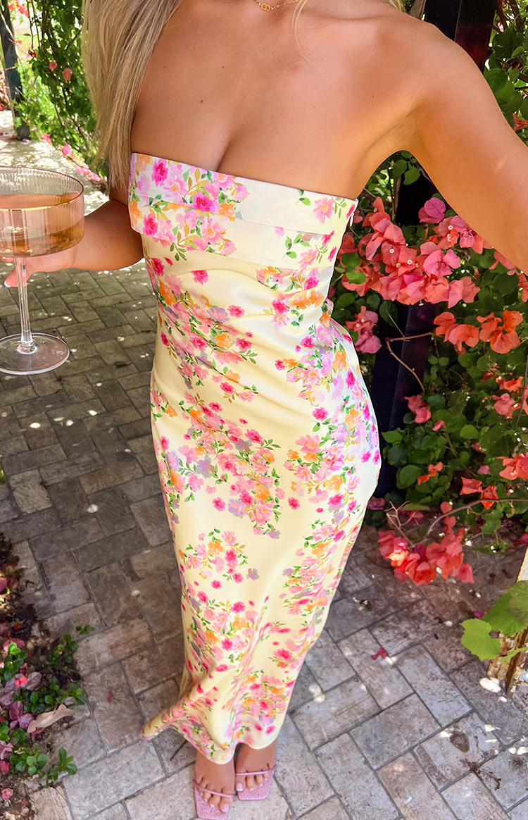 Maiah Yellow Bloom Prom Dress - US 2 | Beginning Boutique exclusive Maiah Yellow Bloom Prom Dress - US 2 | Beginning Boutique exclusive