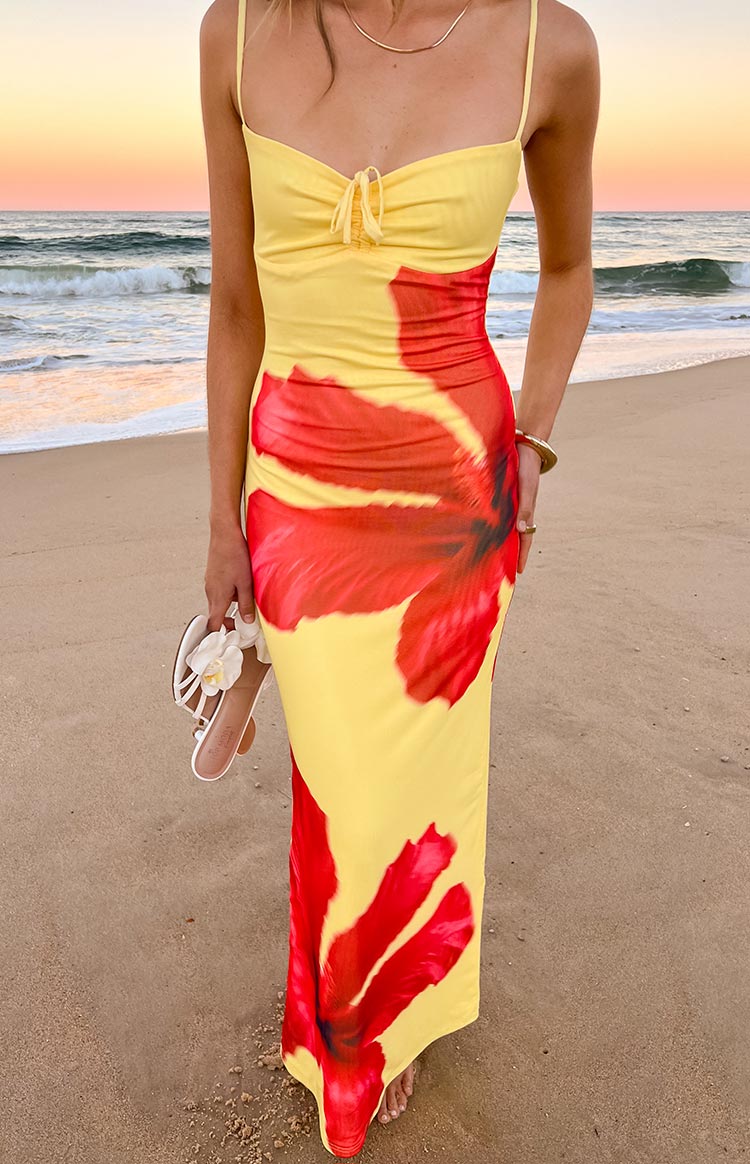 Rosalyn Yellow Hibiscus Print Maxi Dress - US 6