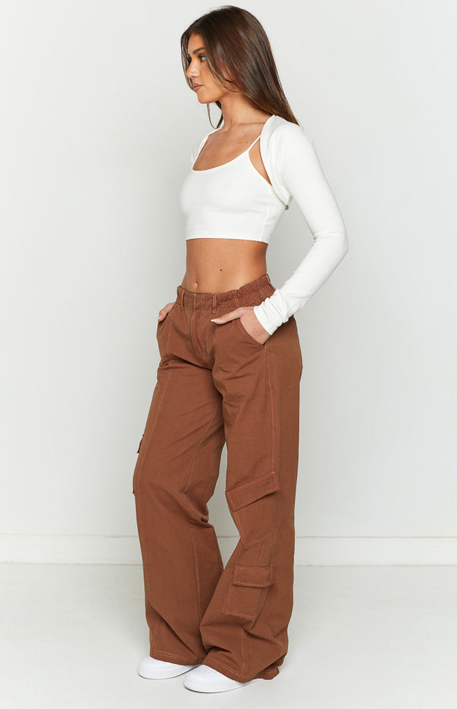 Stylish Brown Low Rise Pants Outfit