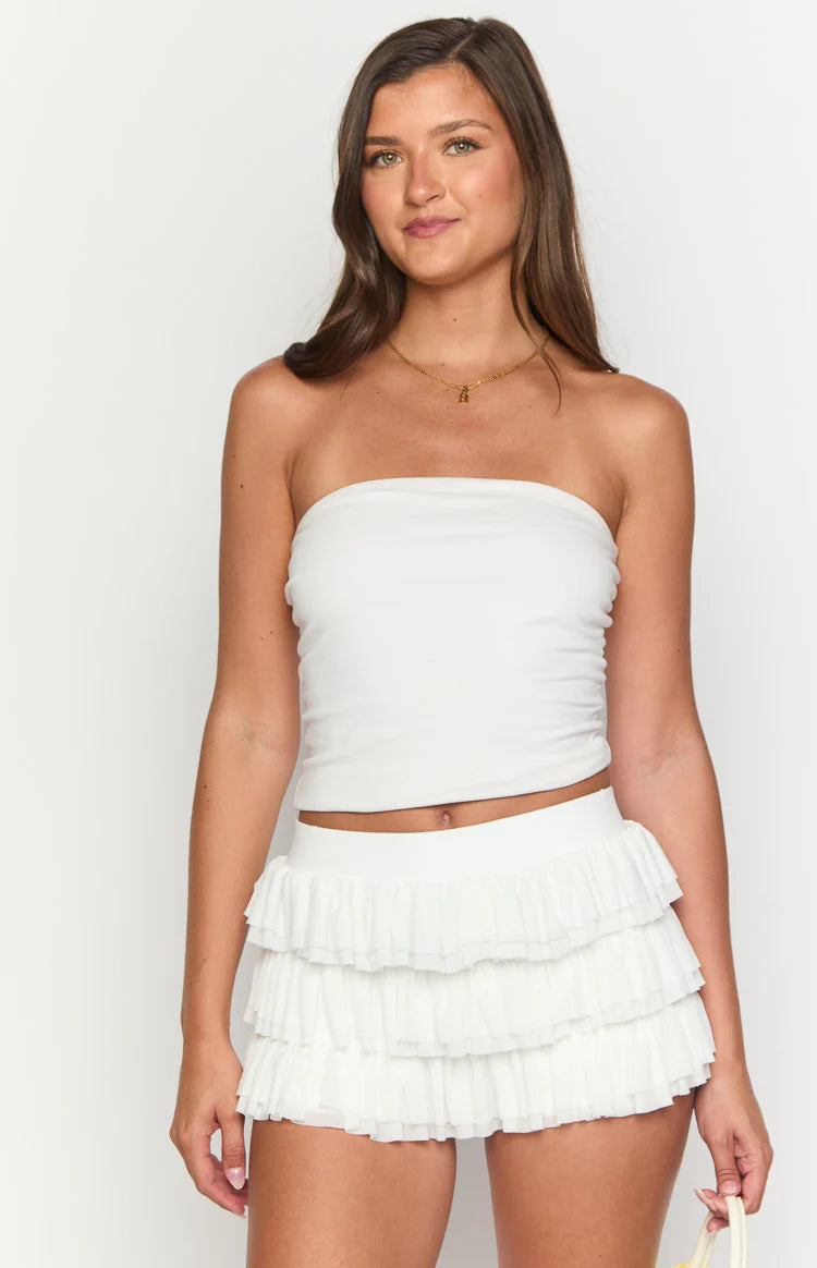 Belle White Ruffle Shorts - US 14 Belle White Ruffle Shorts - US 14