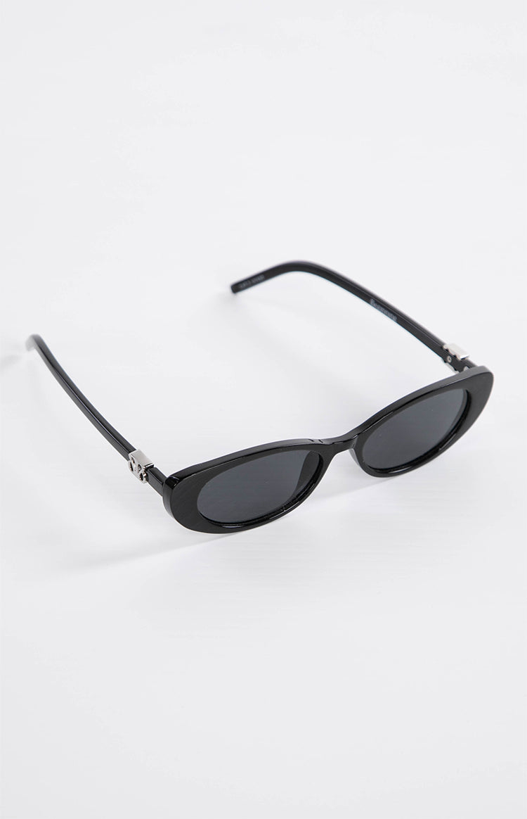 Beginning Julie Black Rounded Sunglasses Image