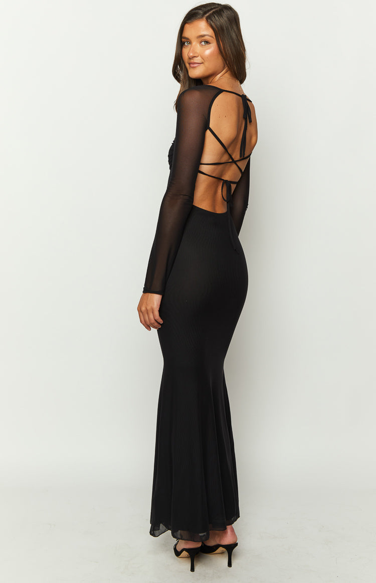 Petite Black Ribbed Long Sleeve Maxi Dress Split | PrettyLittleThing USA