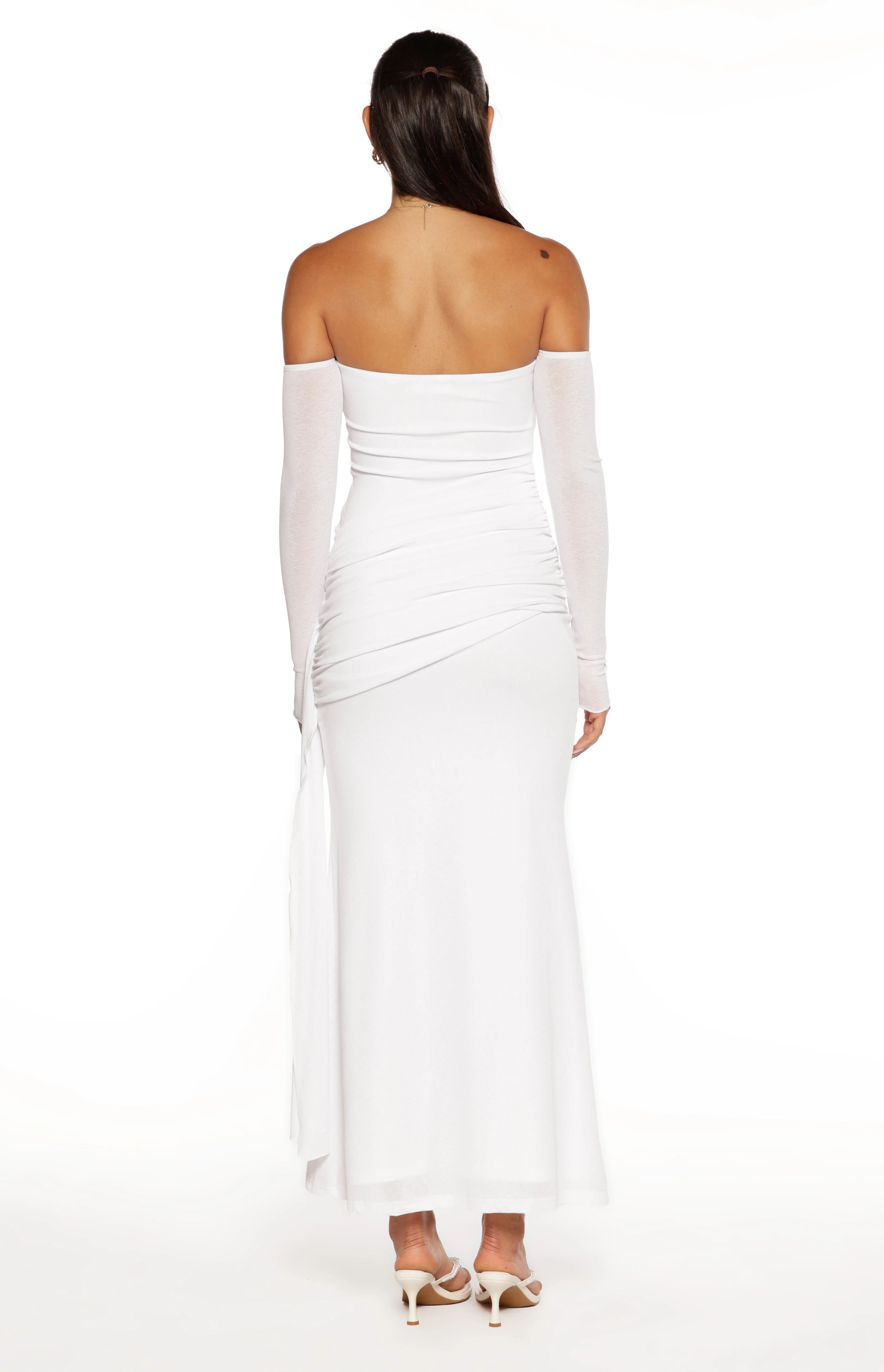 Breanna White Long Sleeve Ruched Maxi Dress - US 0 | Beginning Boutique exclusive Breanna White Long Sleeve Ruched Maxi Dress - US 0 | Beginning Boutique exclusive