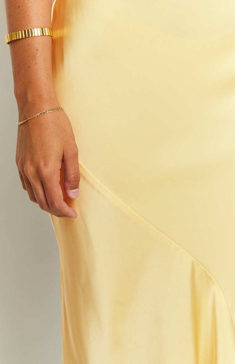 Carnation Yellow Satin Maxi Dress - US 12 | Beginning Boutique Exclusive Carnation Yellow Satin Maxi Dress - US 12 | Beginning Boutique Exclusive