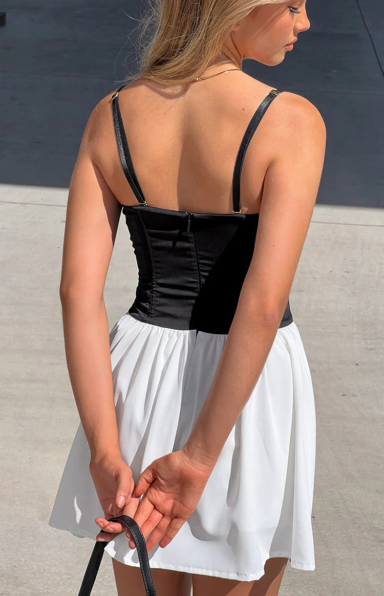 Draven Black and White Corset Mini Dress - US 10 | Beginning Boutique exclusive Draven Black and White Corset Mini Dress - US 10 | Beginning Boutique exclusive