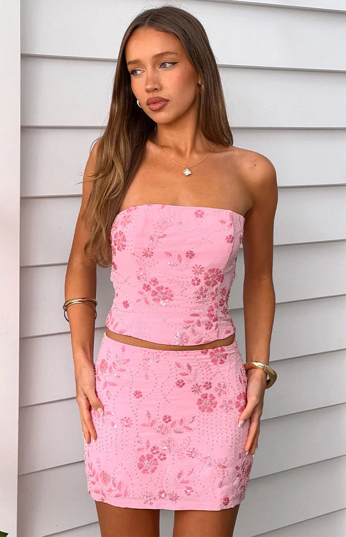 Eivissa Light Pink Beaded Mini Skirt - US 2 | Beginning Boutique Exclusive Eivissa Light Pink Beaded Mini Skirt - US 2 | Beginning Boutique Exclusive