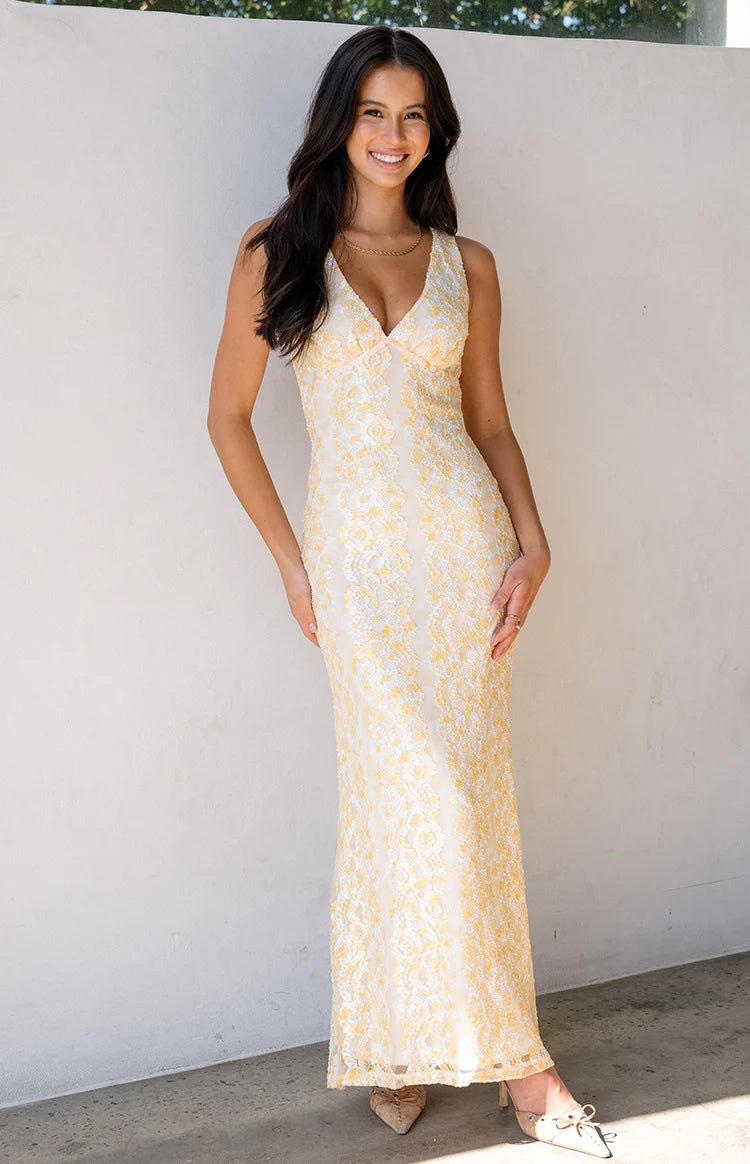 Farida Yellow Lace Maxi Dress - US 6 | Beginning Boutique Exclusive Farida Yellow Lace Maxi Dress - US 6 | Beginning Boutique Exclusive