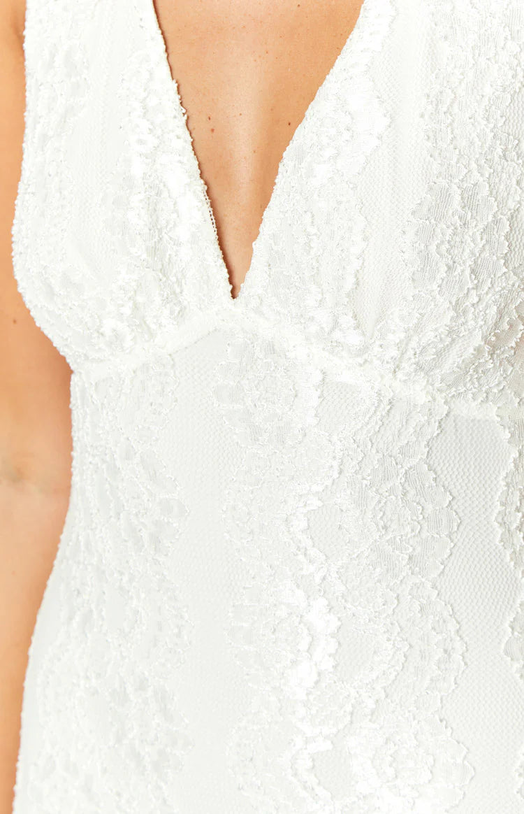 Farida White Lace Maxi Dress - US 14 | Beginning Boutique Exclusive Farida White Lace Maxi Dress - US 14 | Beginning Boutique Exclusive