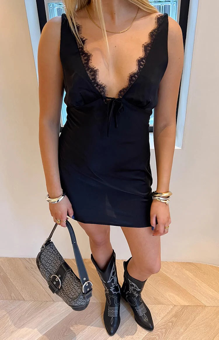 Jennifer Black Mini Party Dress - US 10 | Beginning Boutique Exclusive Jennifer Black Mini Party Dress - US 10 | Beginning Boutique Exclusive