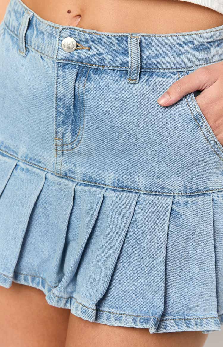 Julia Light Wash Pleated Denim Mini Skirt