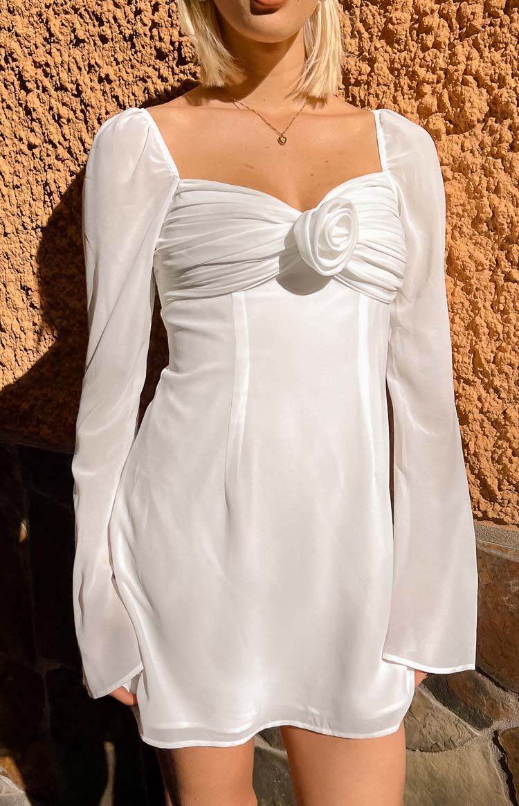 Kadence White Chiffon Long Sleeve Mini Dress - US 10 | Beginning Boutique Exclusive Kadence White Chiffon Long Sleeve Mini Dress - US 10 | Beginning Boutique Exclusive