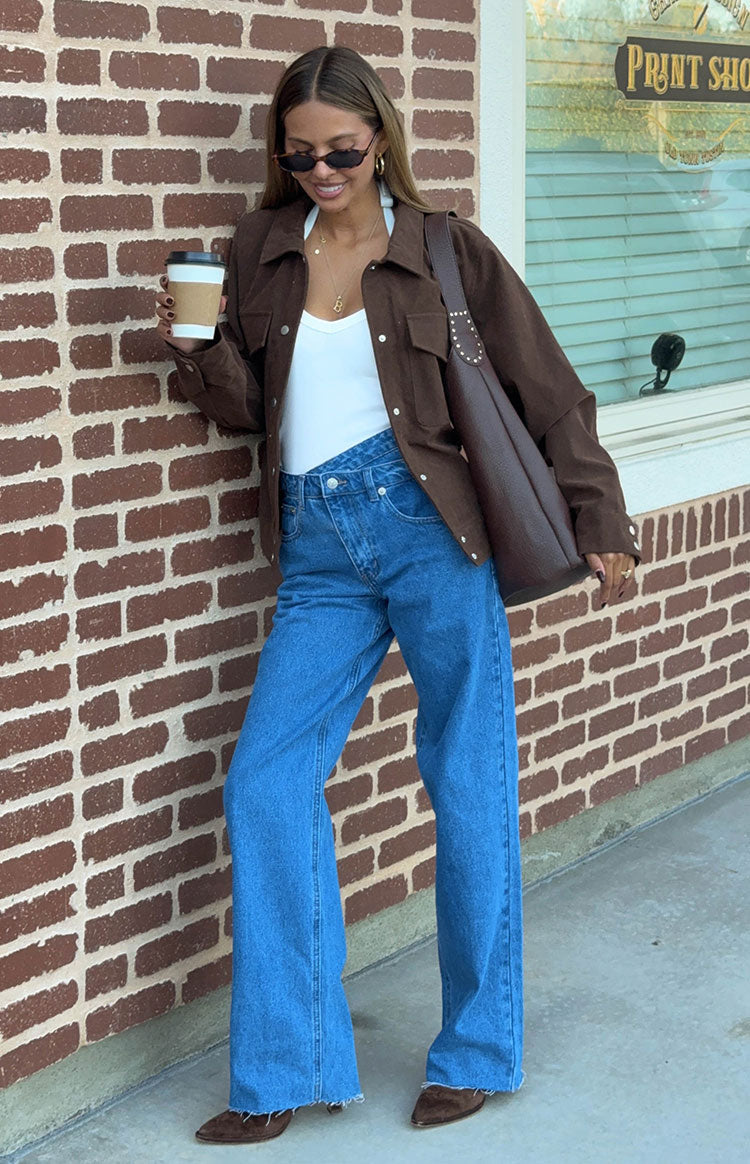 Kansis Mid Wash Scallop Pockets Uneven Waist Jeans Image