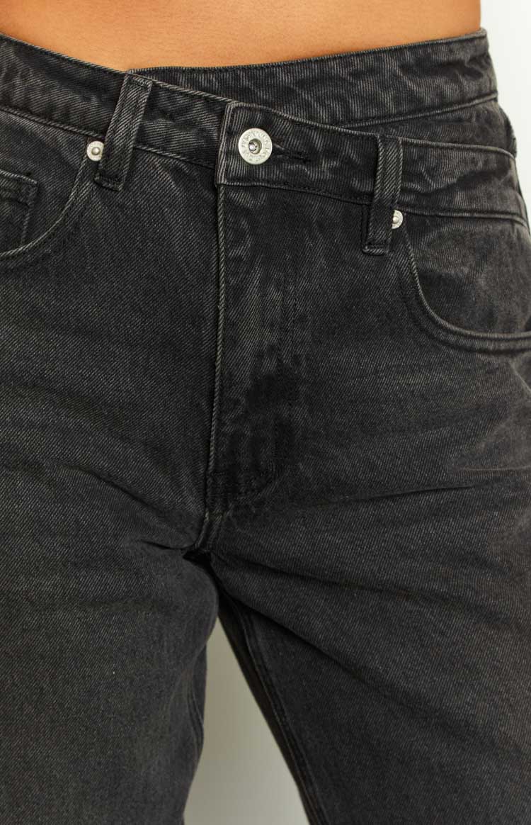 Kansis Washed Black Uneven Waist Jeans Image