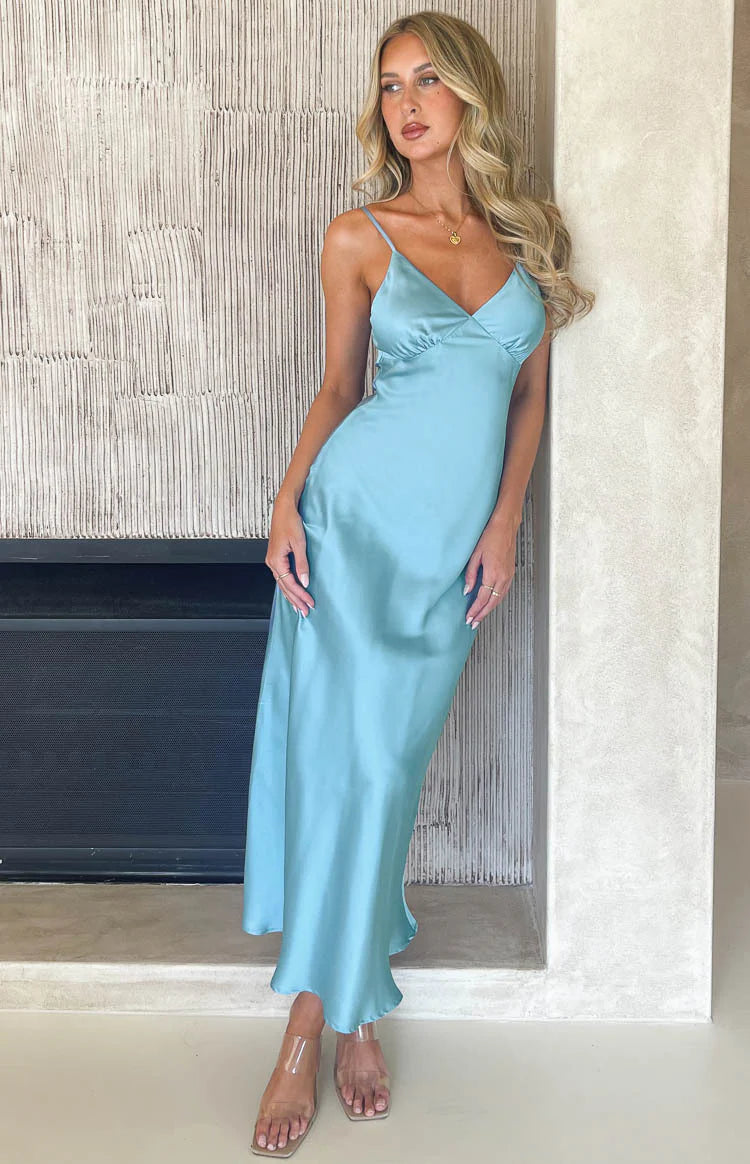 Lissandra Blue Formal Maxi Dress - US 4 | Beginning Boutique Exclusive Lissandra Blue Formal Maxi Dress - US 4 | Beginning Boutique Exclusive