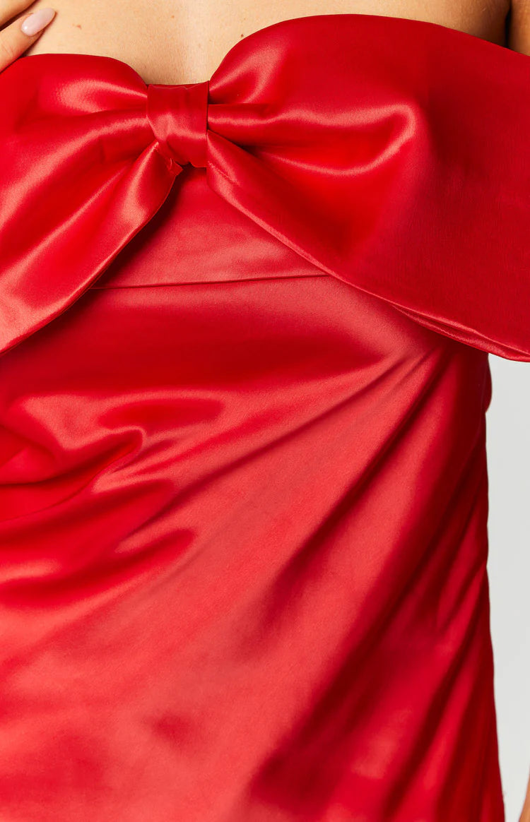 Lyla Red Off Shoulder Mini Dress - US 4 | Beginning Boutique exclusive Lyla Red Off Shoulder Mini Dress - US 4 | Beginning Boutique exclusive