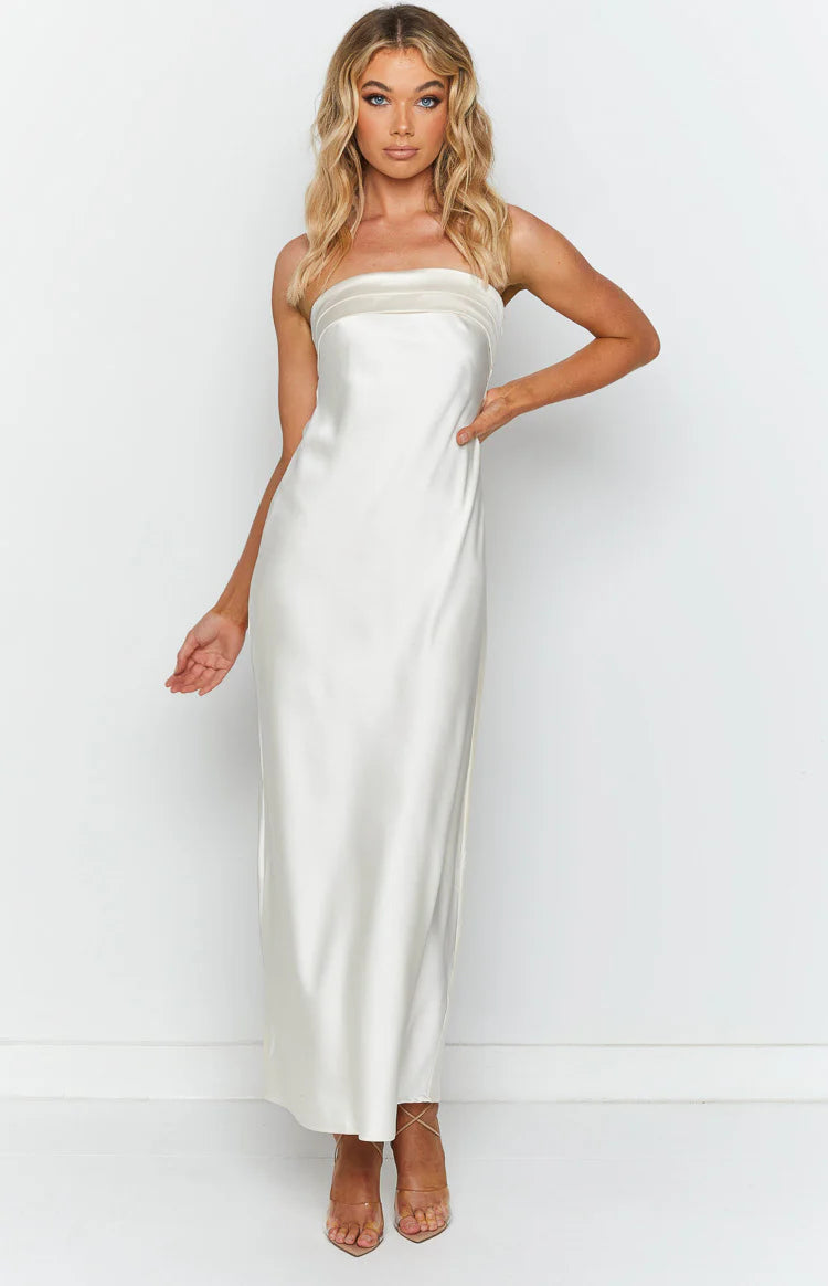 Maiah White Maxi Dress - US 14 | Beginning Boutique Exclusive Maiah White Maxi Dress - US 14 | Beginning Boutique Exclusive
