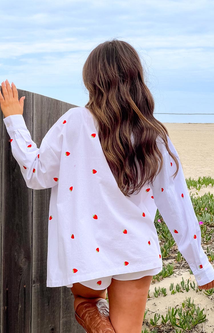 Margarita White Strawberry Embroidered Long Sleeve Shirt
