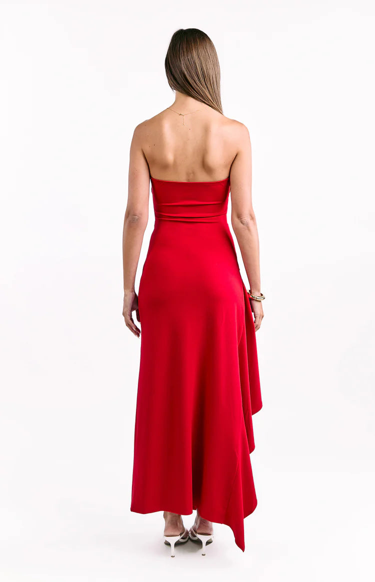 Merlo Red Crepe Strapless Formal Maxi Dress - 16 | Beginning Boutique Exclusive Merlo Red Crepe Strapless Formal Maxi Dress - 16 | Beginning Boutique Exclusive