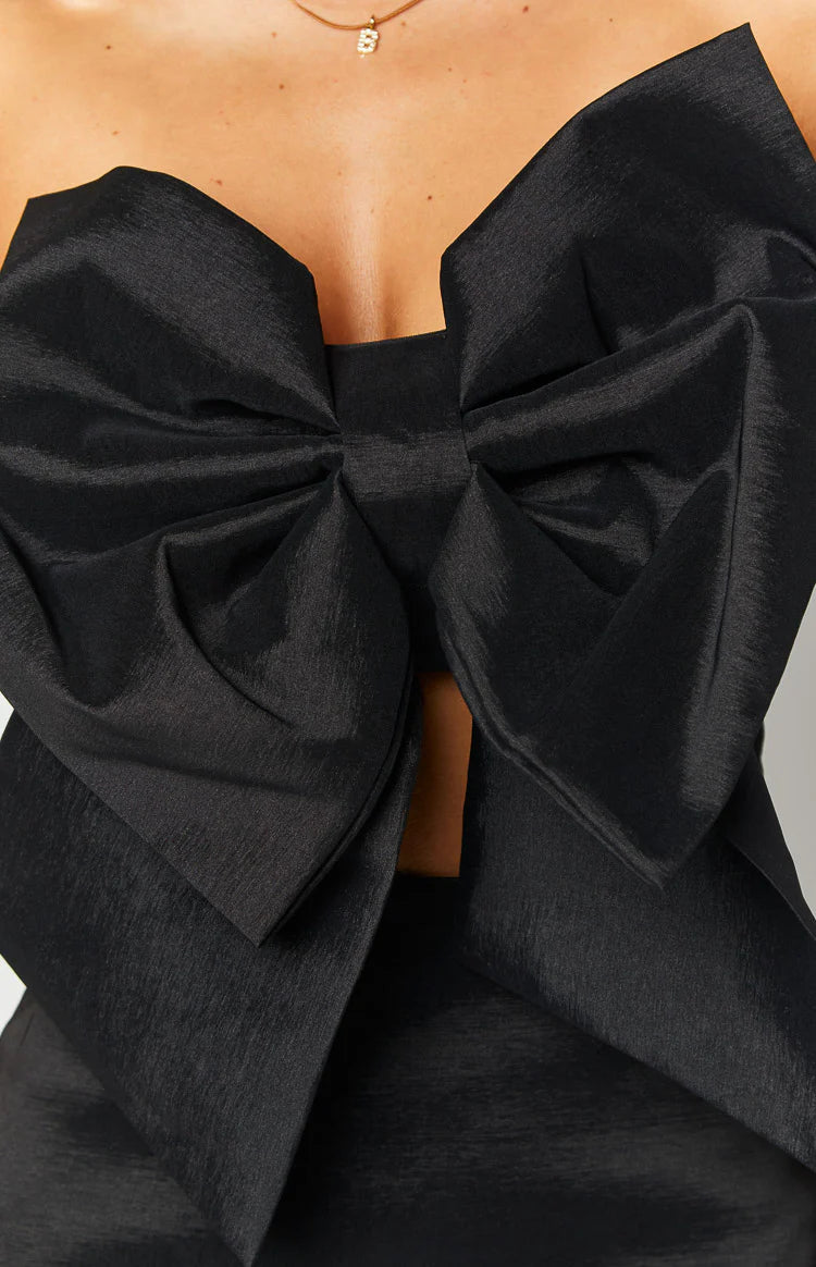 novara mini dress in black with black bows Nadia Black Bow Mini Dress - US 18