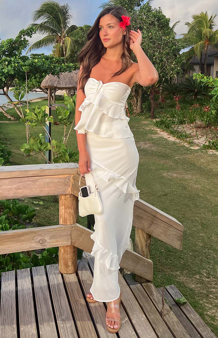 Raleigh White Ruffle Maxi Skirt - US 10 | Beginning Boutique Exclusive Raleigh White Ruffle Maxi Skirt - US 10 | Beginning Boutique Exclusive
