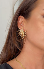 Sunburst Gold Sun Earrings Image