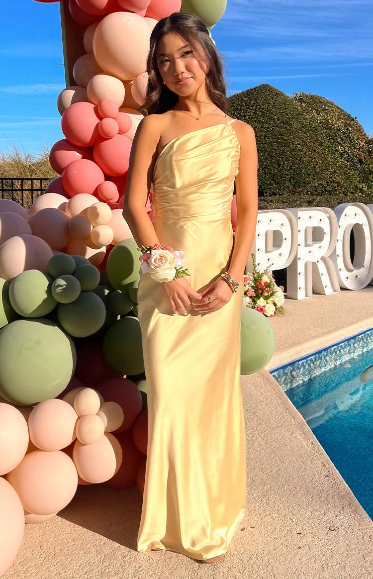 Tina Yellow Formal Maxi Dress - US 16 | Beginning Boutique Exclusive Tina Yellow Formal Maxi Dress - US 16 | Beginning Boutique Exclusive