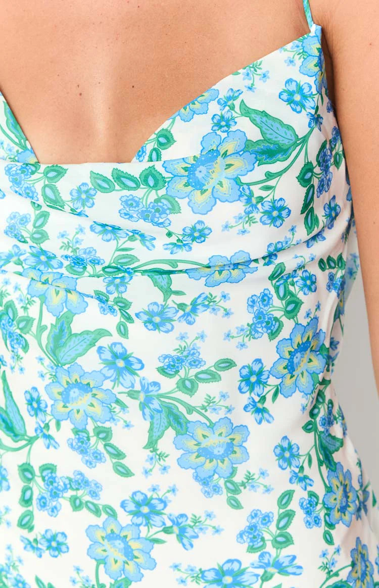 Valentina Blue Floral Maxi Dress | Beginning Boutique US 4 Valentina Blue Floral Maxi Dress | Beginning Boutique US 4