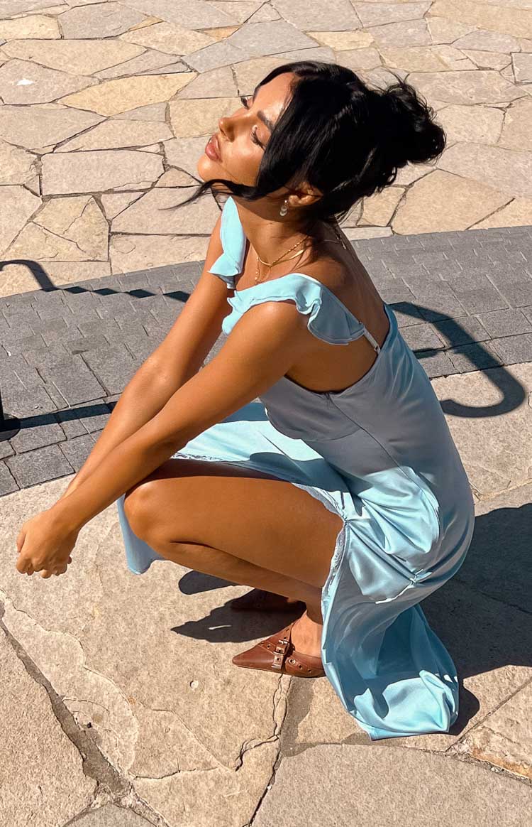 Wendy Blue Maxi Dress - US 10 | Beginning Boutique Exclusive Wendy Blue Maxi Dress - US 10 | Beginning Boutique Exclusive