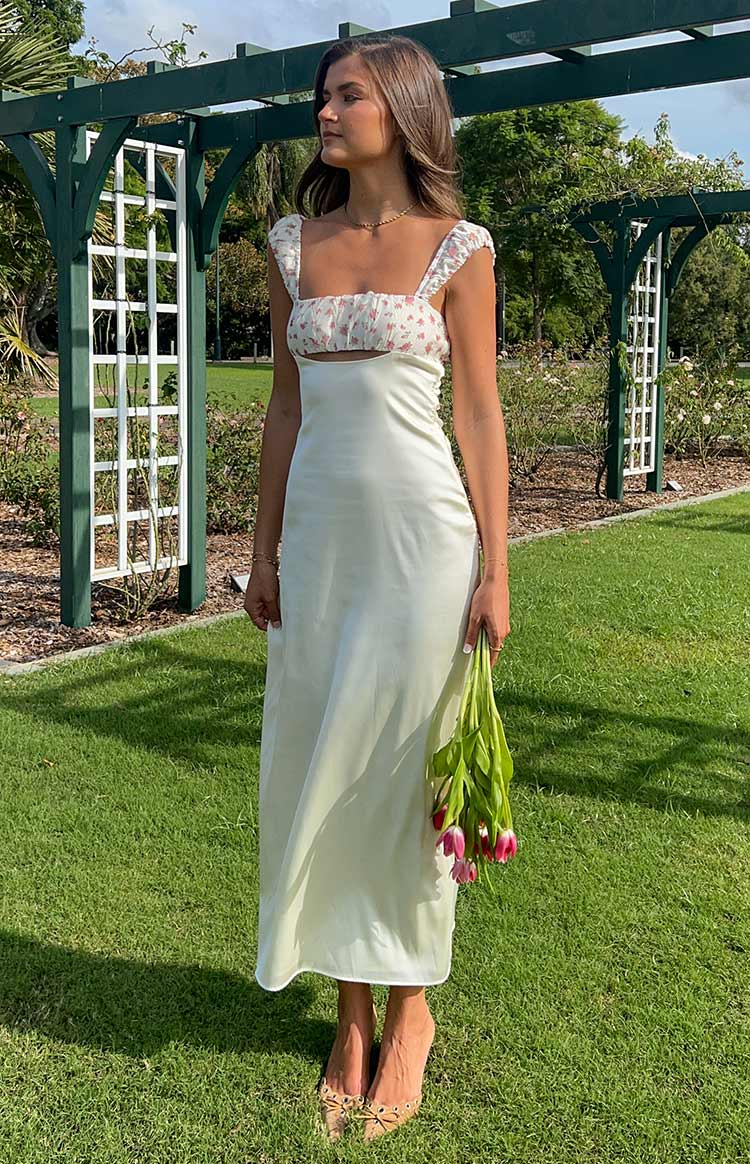Yolandah Cream Chiffon Maxi Dress - US 18 | Beginning Boutique exclusive Yolandah Cream Chiffon Maxi Dress - US 18 | Beginning Boutique exclusive