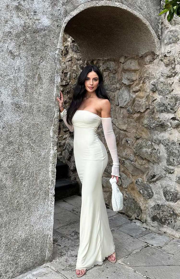 Odette Cream Long Sleeve Formal Maxi Dress - US 16 | Beginning Boutique Exclusive Odette Cream Long Sleeve Formal Maxi Dress - US 16 | Beginning Boutique Exclusive