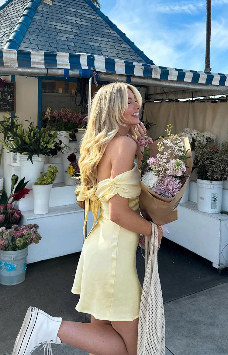 Primrose Yellow Satin Off the Shoulder Mini Dress - US 4 | Beginning Boutique Exclusive Primrose Yellow Satin Off the Shoulder Mini Dress - US 4 | Beginning Boutique Exclusive
