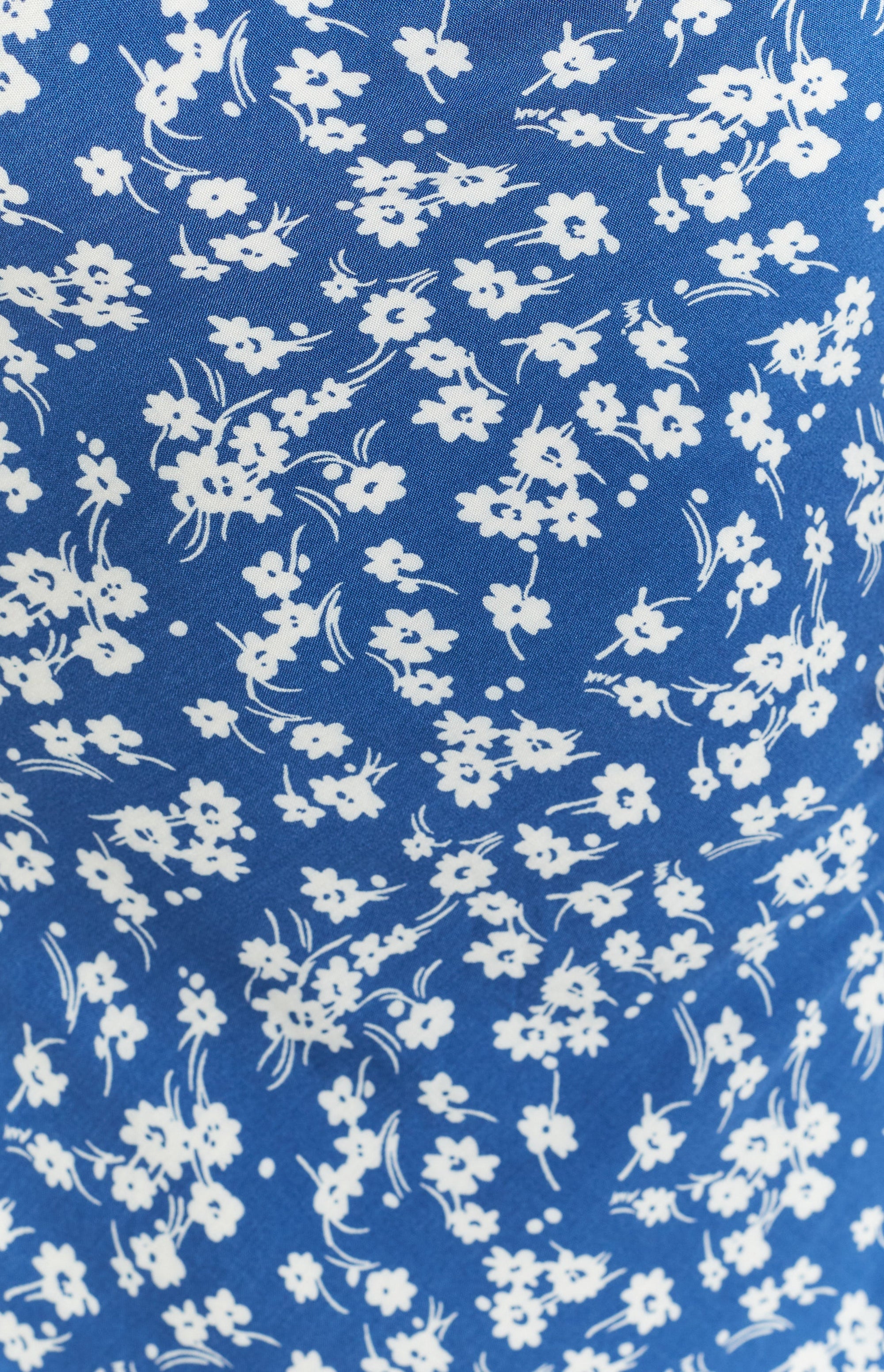 Delphine Blue Floral Midi Dress – Beginning Boutique US